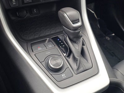 2021 Toyota RAV4 Hybrid LE