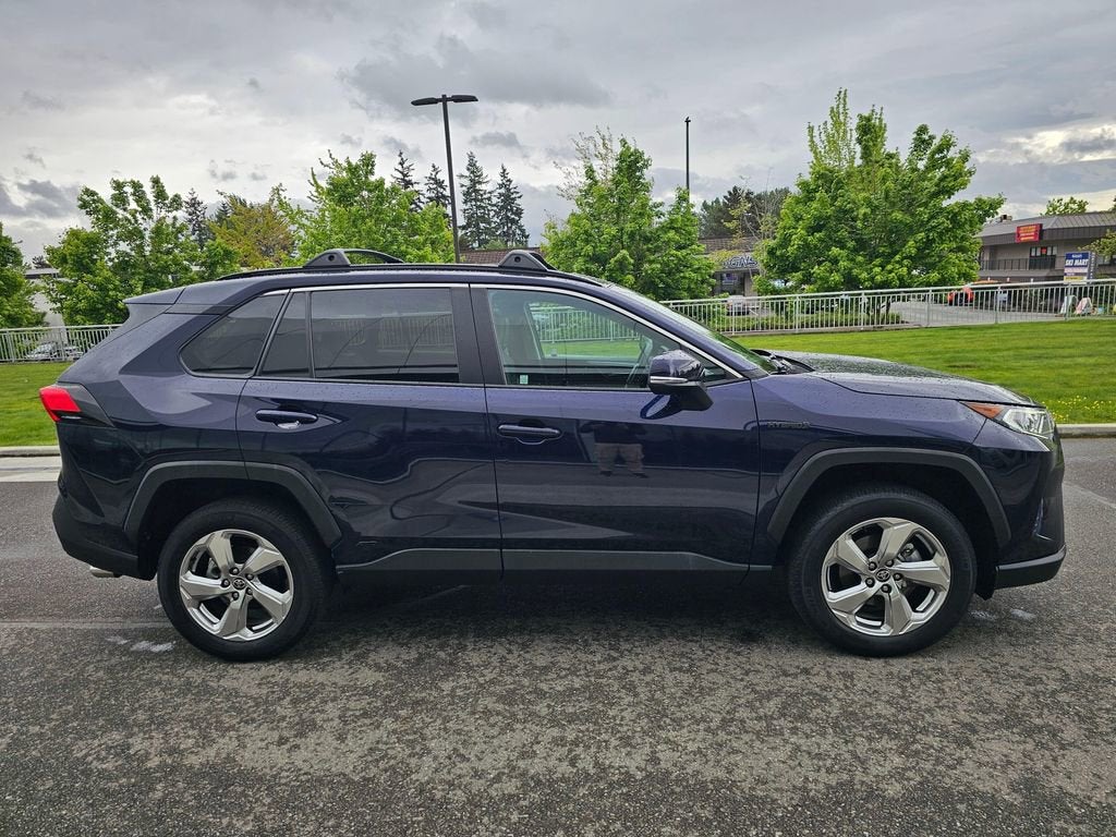 2021 Toyota RAV4 Hybrid LE
