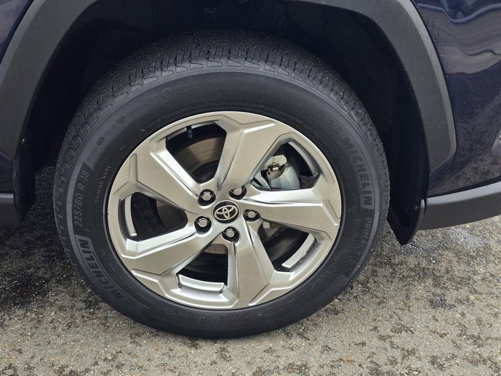 2021 Toyota RAV4 Hybrid LE