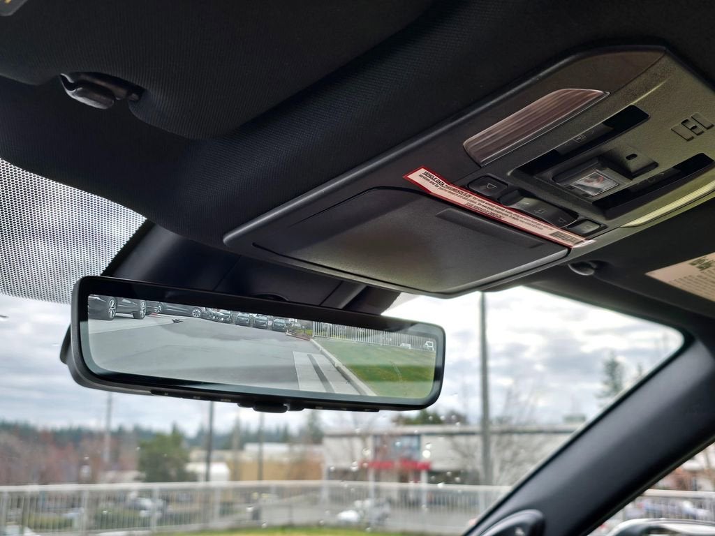 2020 Toyota Highlander Hybrid Platinum