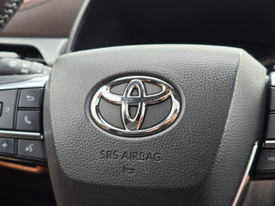 2020 Toyota Highlander Hybrid Platinum