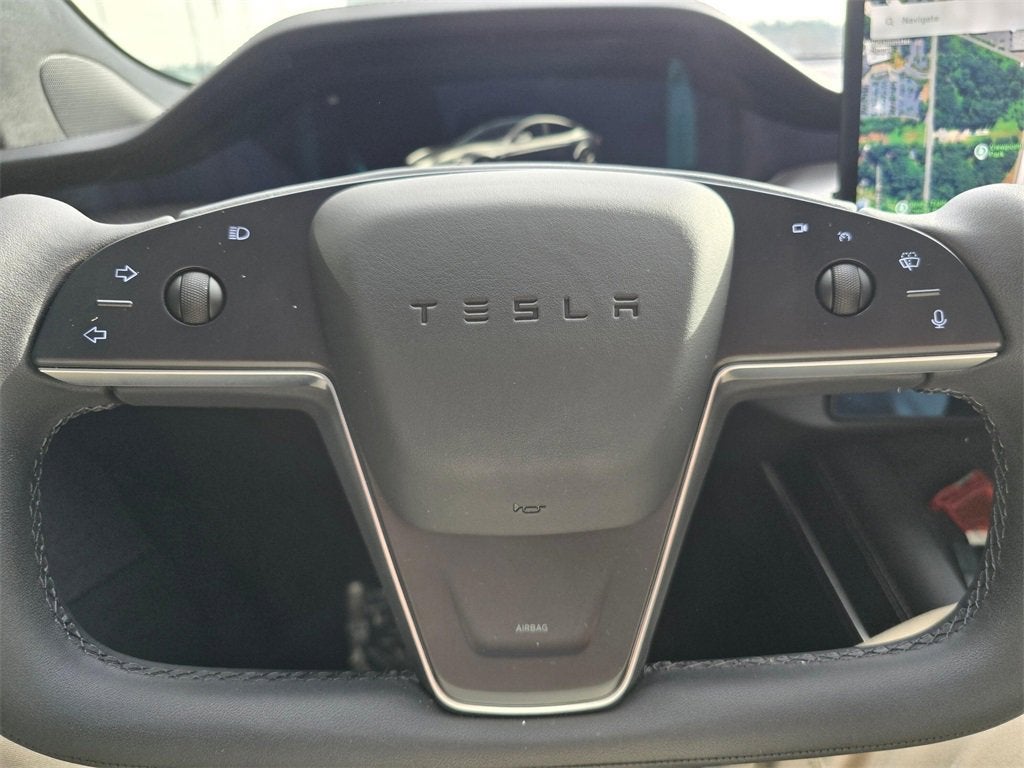 2023 Tesla Model S Plaid