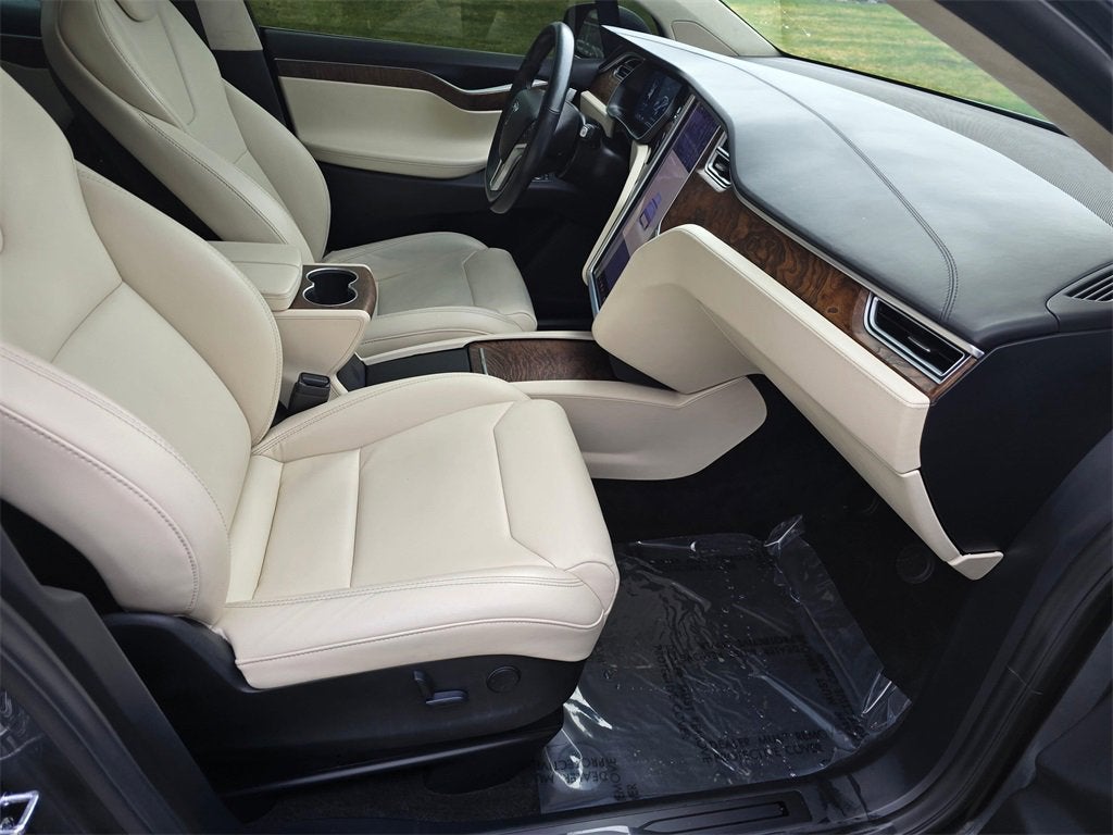 2017 Tesla Model X 90D