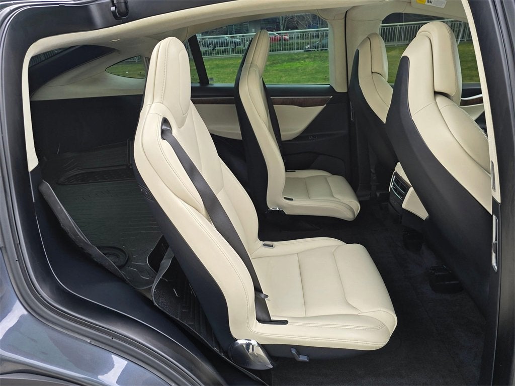 2017 Tesla Model X 90D
