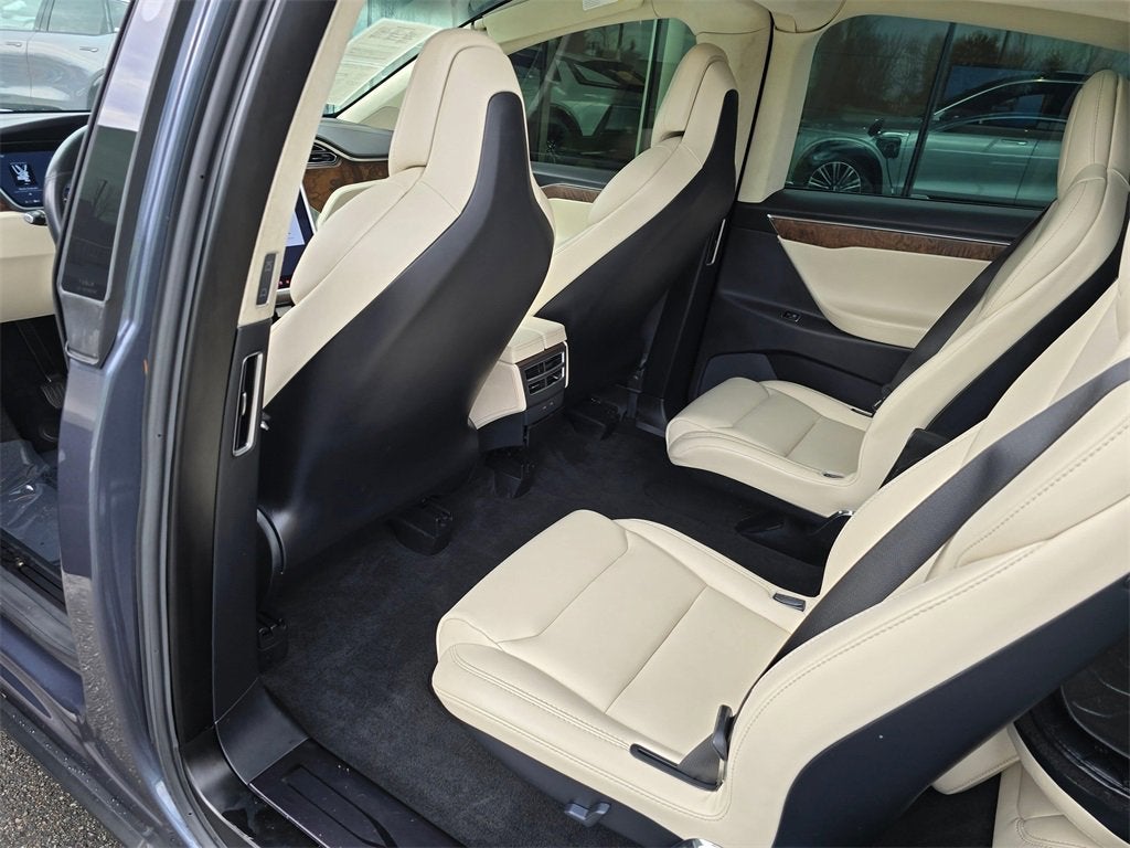 2017 Tesla Model X 90D