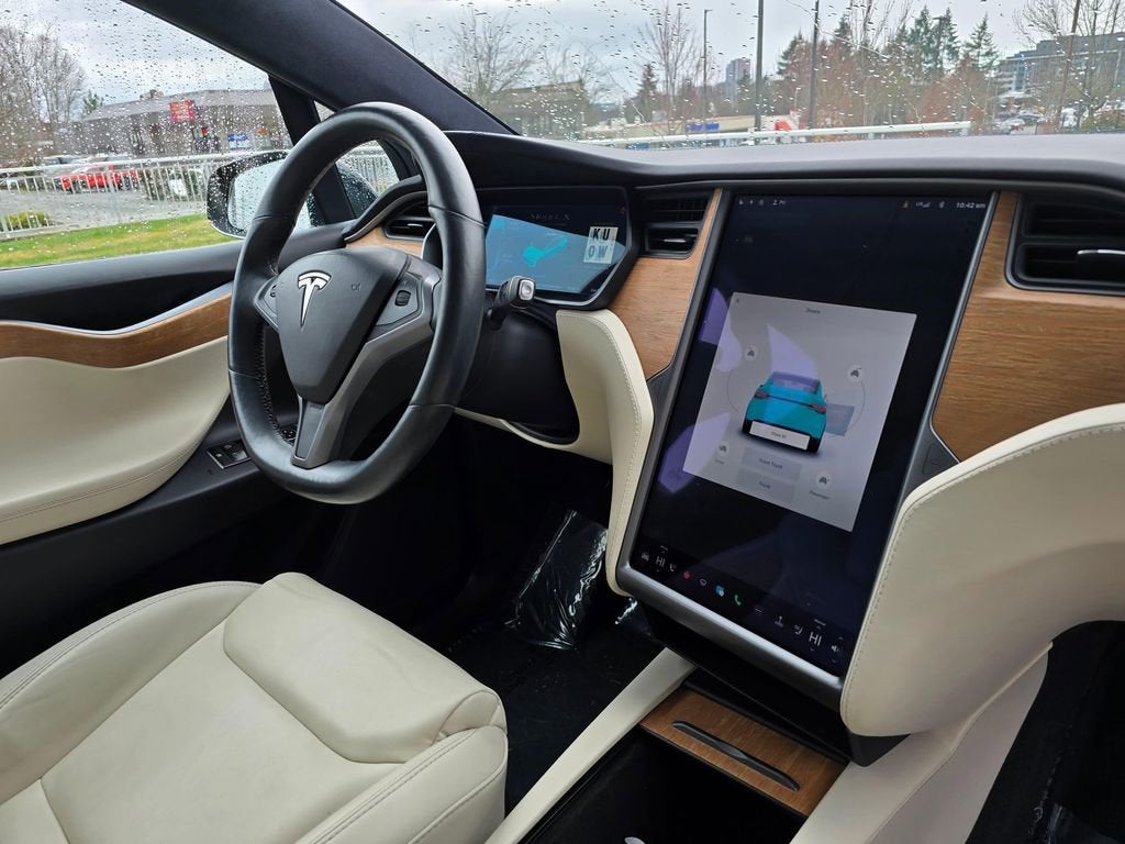 2021 Tesla Model X Performance
