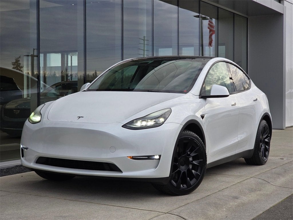 2023 Tesla Model Y Long Range