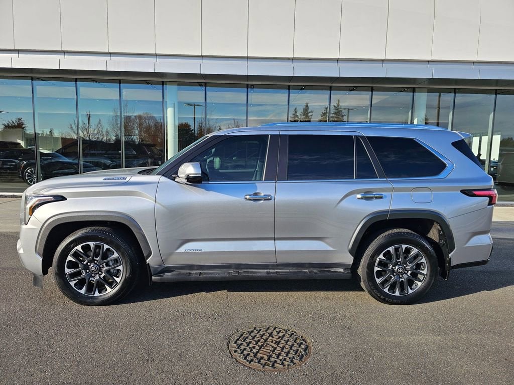 2025 Toyota Sequoia SR5