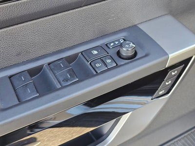 2025 Toyota Sequoia SR5