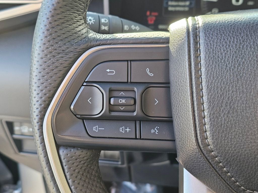 2025 Toyota Sequoia SR5