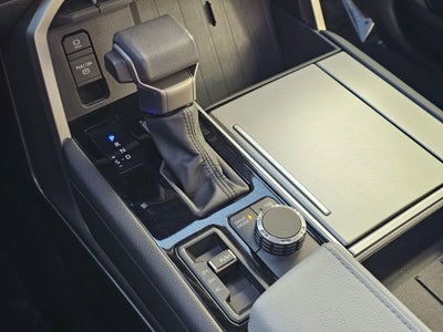 2025 Toyota Sequoia SR5