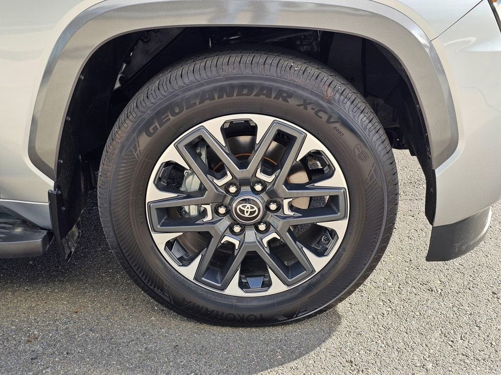 2025 Toyota Sequoia SR5