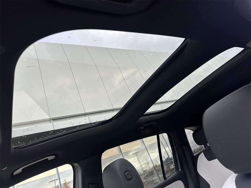 2023 Mercedes-Benz GLB GLB 250