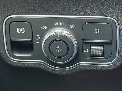 2023 Mercedes-Benz GLB GLB 250