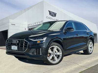 2023 Audi Q8 Premium Plus