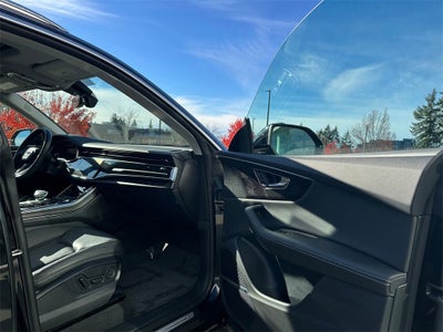 2023 Audi Q8 Premium Plus