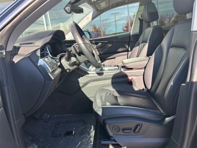 2023 Audi Q8 Premium Plus