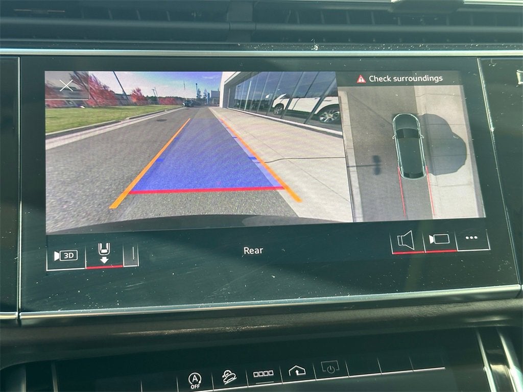 2023 Audi Q8 Premium Plus