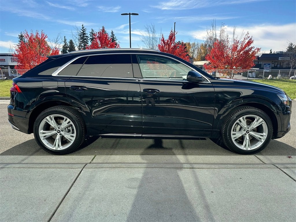 2023 Audi Q8 Premium Plus