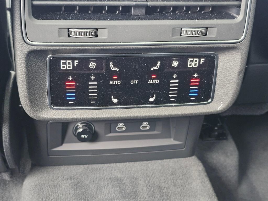 2025 Audi SQ7 Prestige