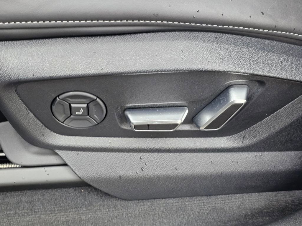 2025 Audi SQ7 Prestige