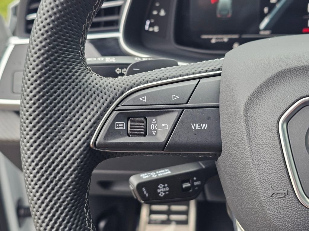 2025 Audi SQ7 Prestige