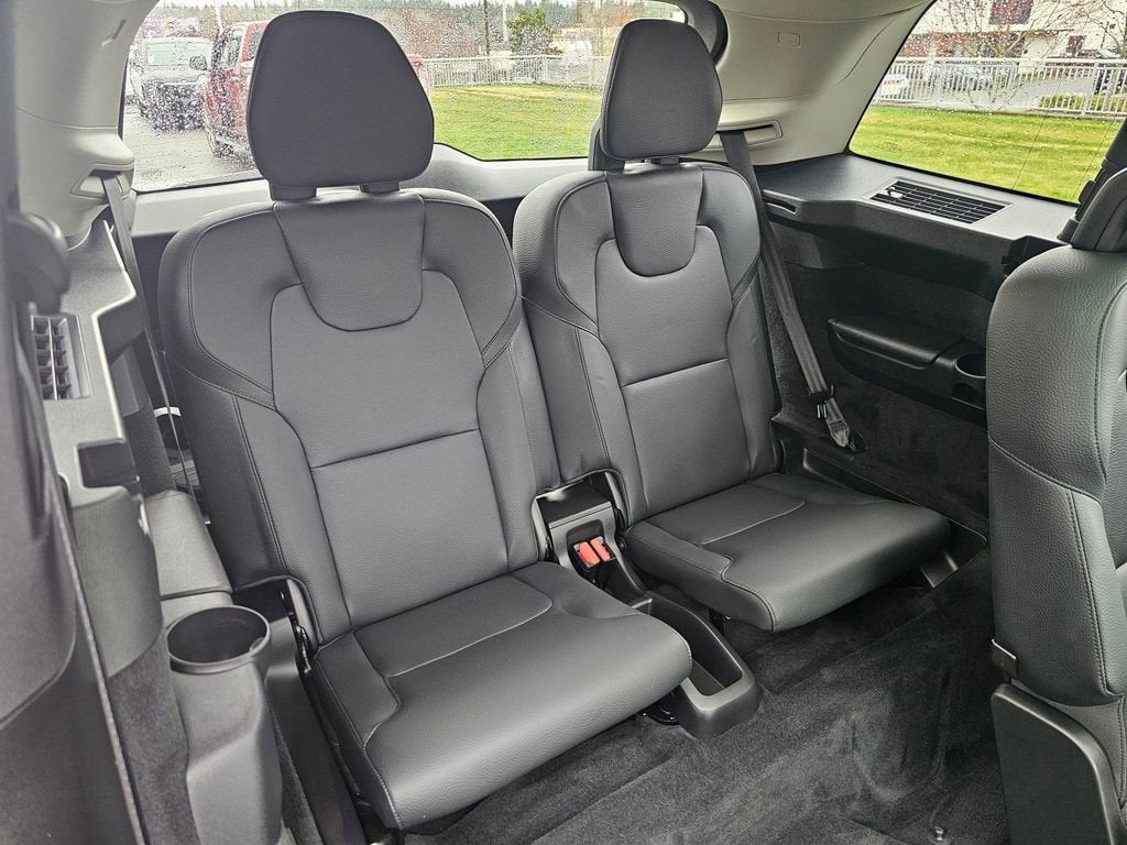 2022 Volvo XC90 Recharge Plug-In Hyb Inscription Expression