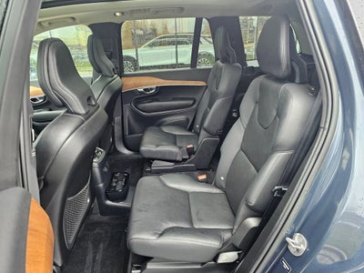 2022 Volvo XC90 Recharge Plug-In Hyb Inscription Expression