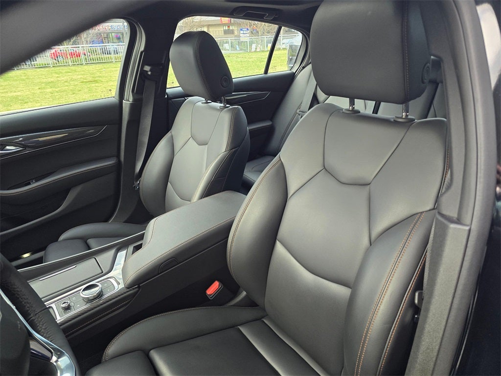 2025 Cadillac CT5 Sport