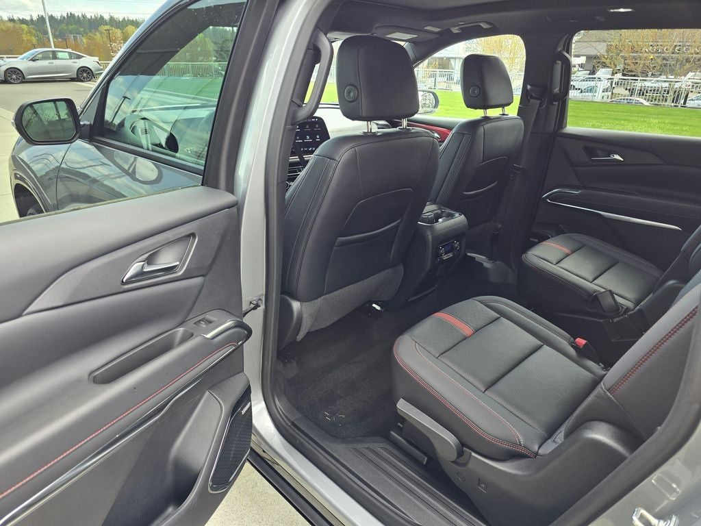 2026 Chevrolet Traverse RS Sunroof