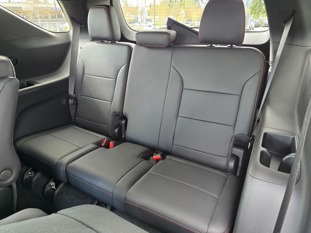2026 Chevrolet Traverse RS Sunroof