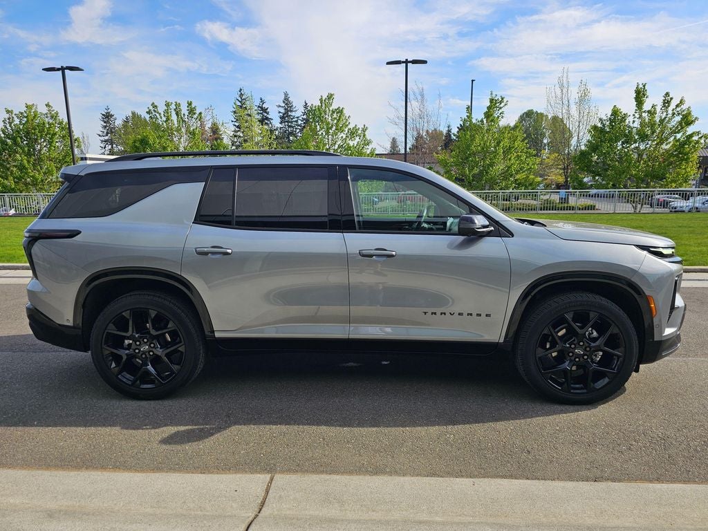 2026 Chevrolet Traverse RS Sunroof