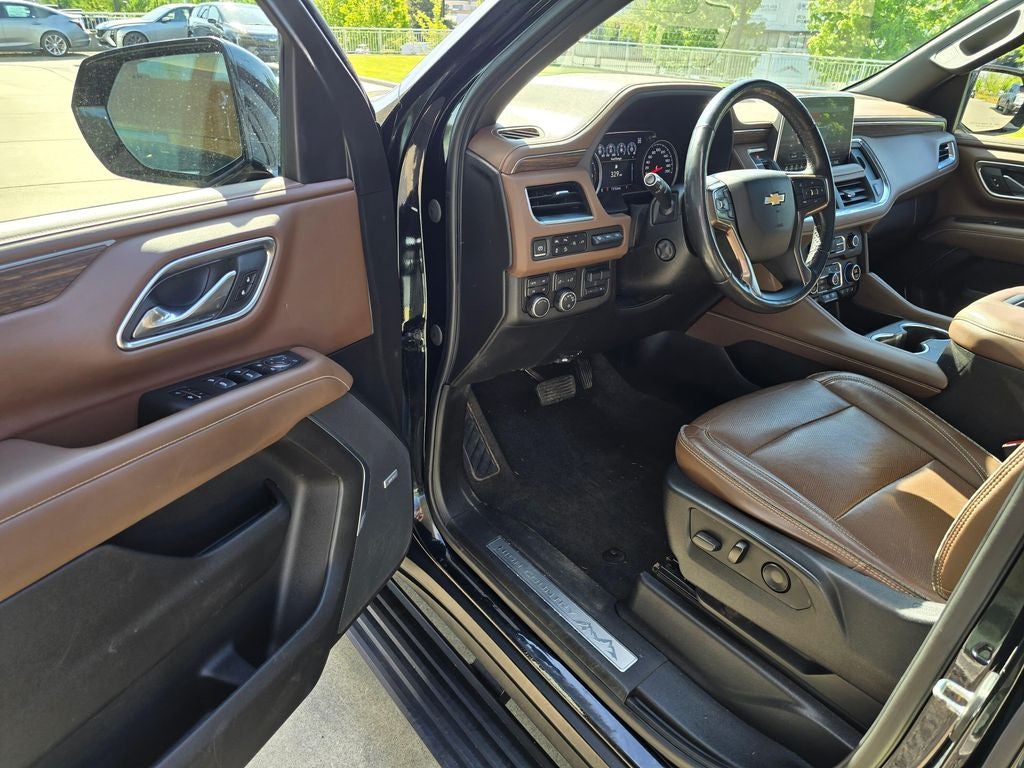 2021 Chevrolet Tahoe High Country rear media