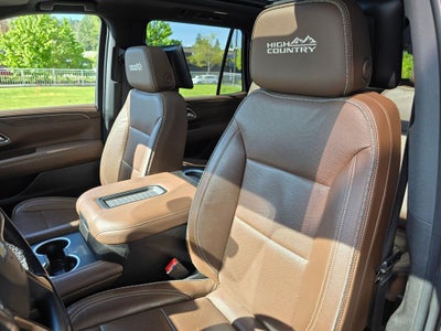 2021 Chevrolet Tahoe High Country rear media