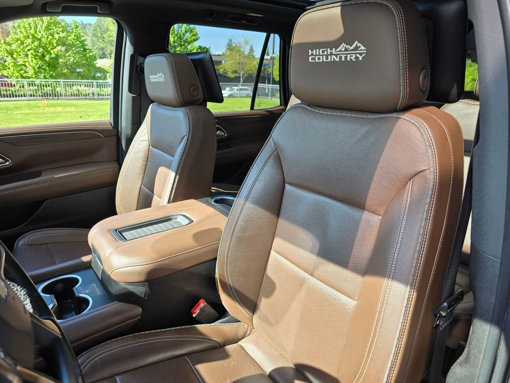 2021 Chevrolet Tahoe High Country rear media