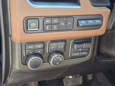 2021 Chevrolet Tahoe High Country rear media