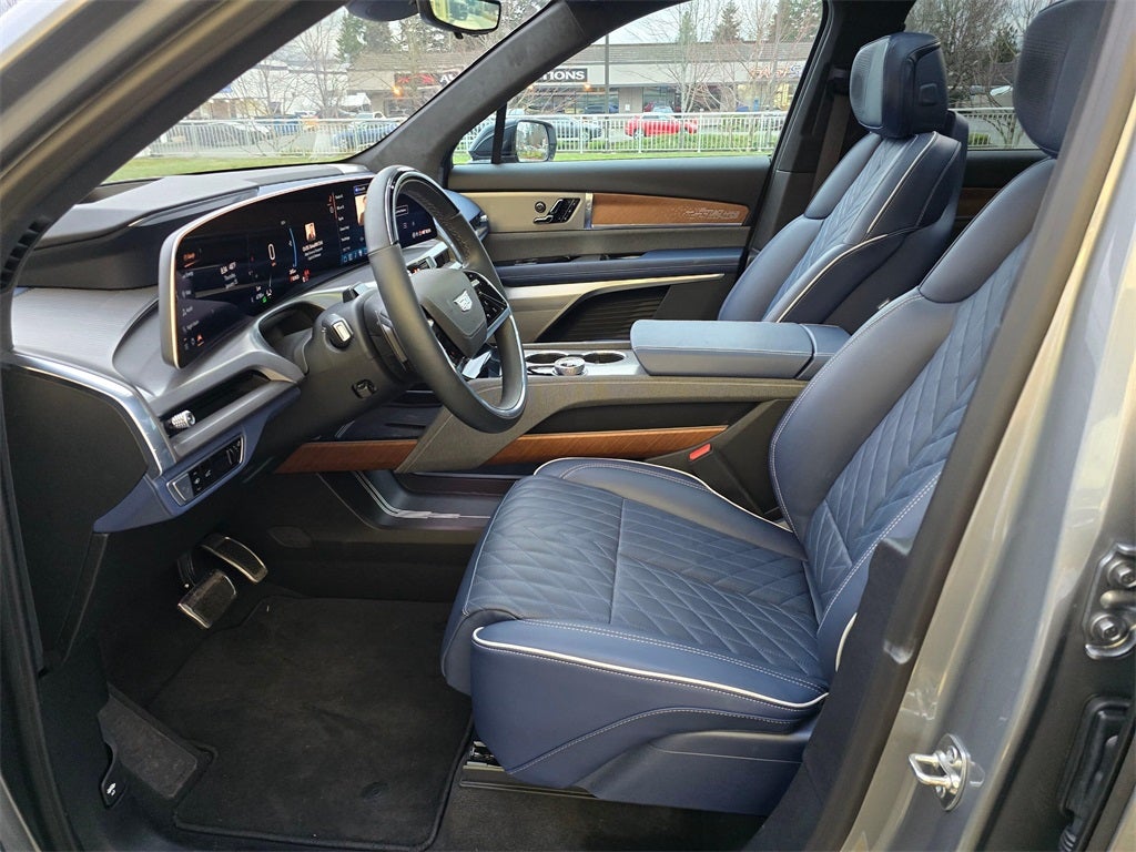 2026 Cadillac VISTIQ Premium Luxury