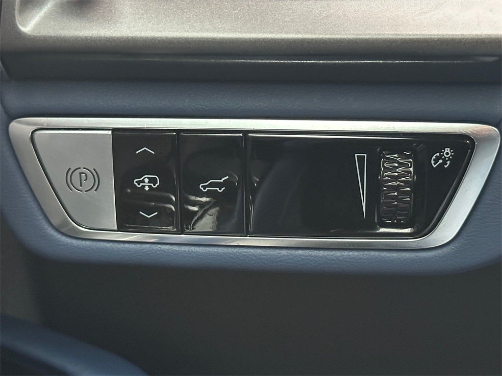 2026 Cadillac VISTIQ Premium Luxury