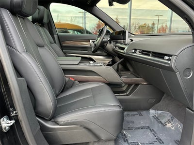 2026 Cadillac VISTIQ Sport