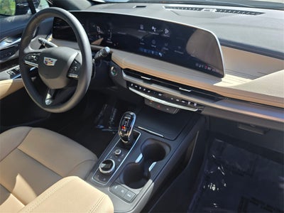 2025 Cadillac XT4 Premium Luxury