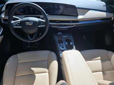 2025 Cadillac XT4 Premium Luxury