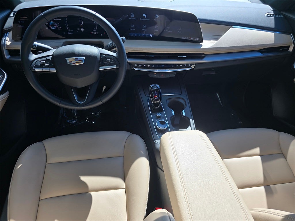 2025 Cadillac XT4 Premium Luxury