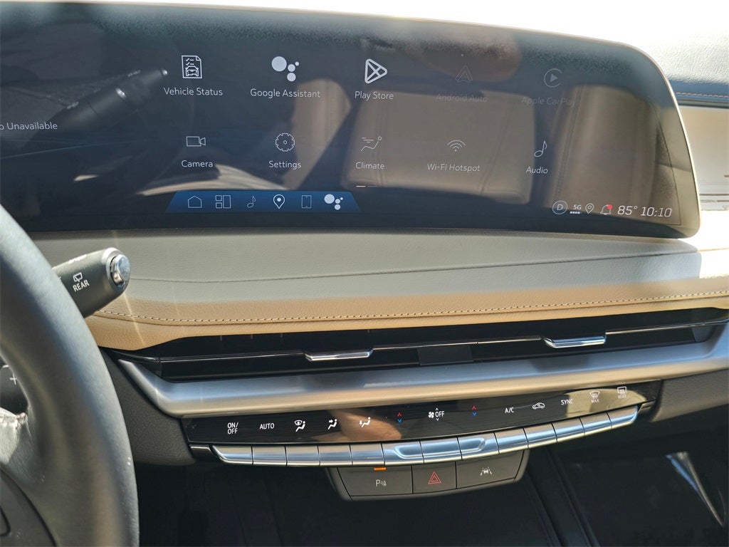 2025 Cadillac XT4 Premium Luxury