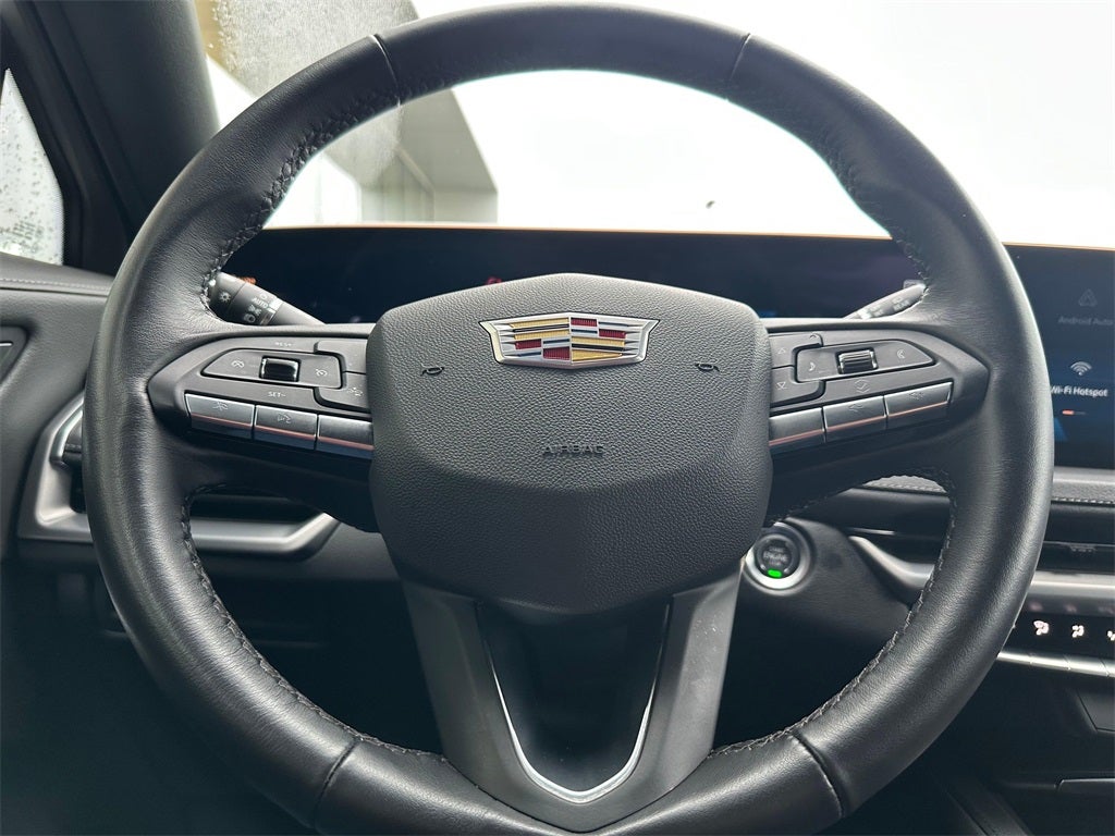 2025 Cadillac XT4 Premium Luxury