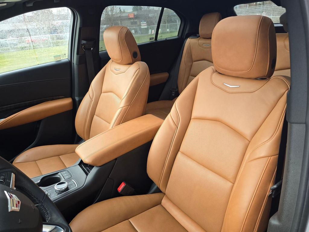 2022 Cadillac XT4 Sport