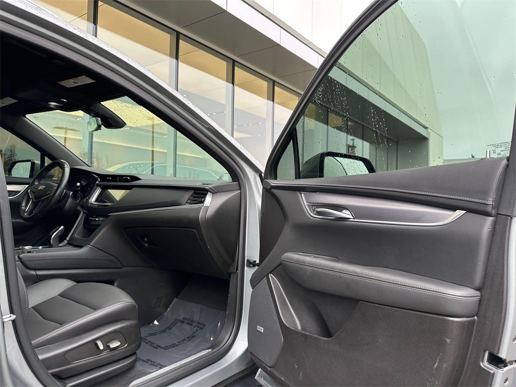 2023 Cadillac XT5 Luxury