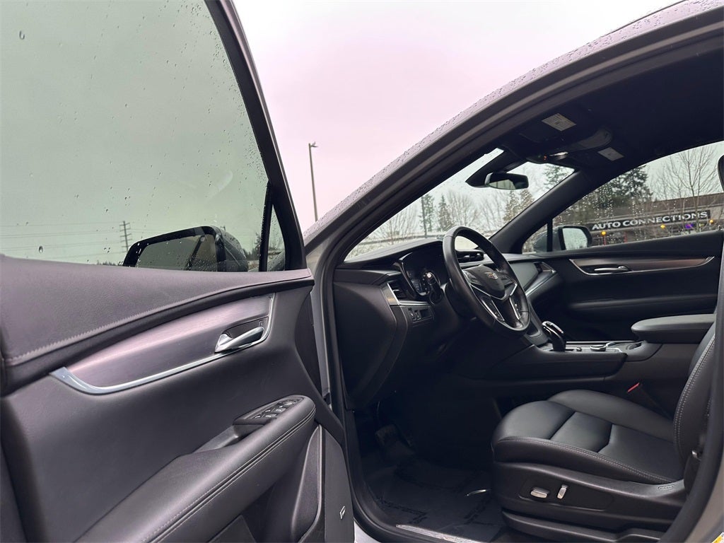 2023 Cadillac XT5 Luxury