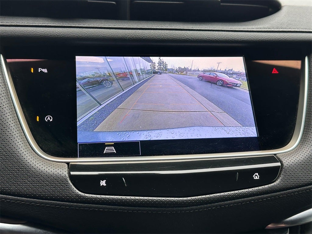 2023 Cadillac XT5 Luxury