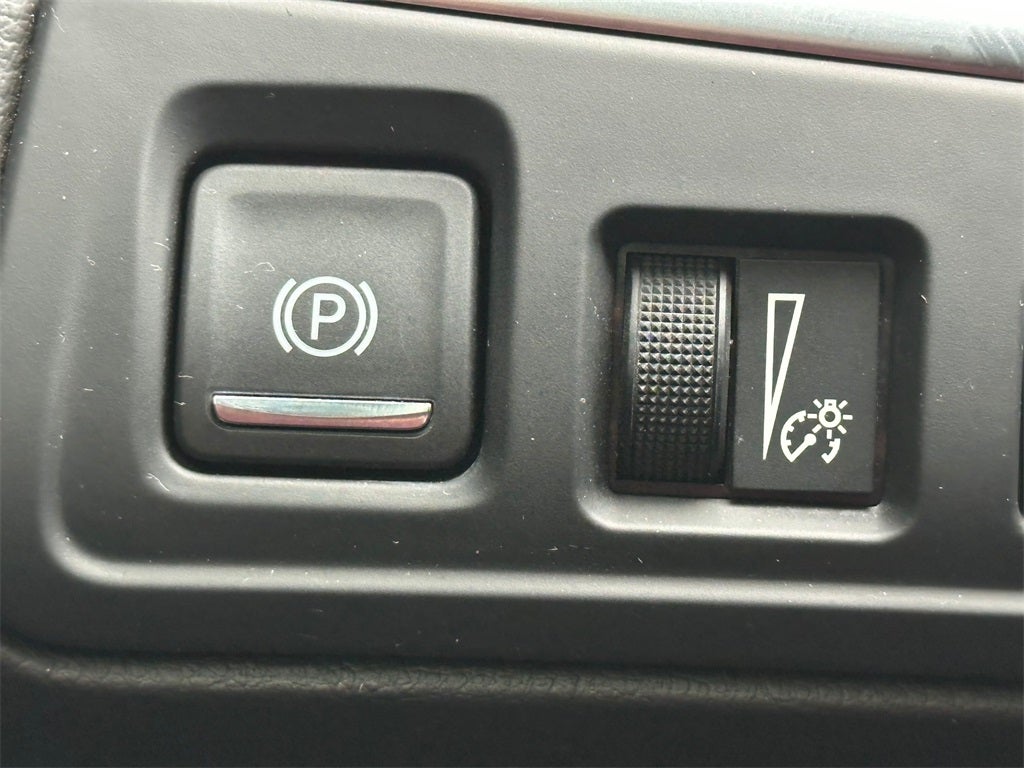 2023 Cadillac XT5 Luxury