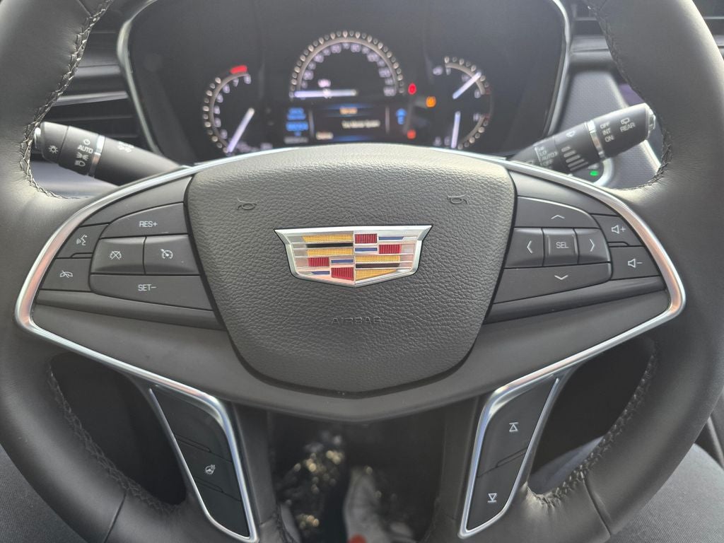 2017 Cadillac XT5 Luxury